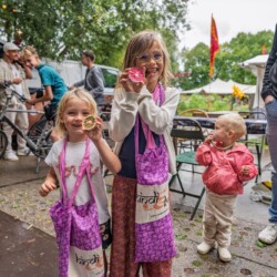 Beeld 2025 &bull; 3493329962